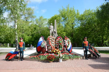 Депутаты городской Думы почтили память павших в годы Великой Отечественной войны